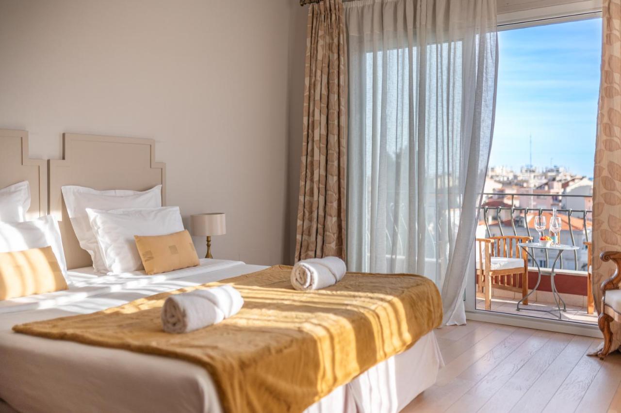 La Fabrique A Poupees - Chambres Et Appartements De Charme Au Coeur De Menton Luaran gambar