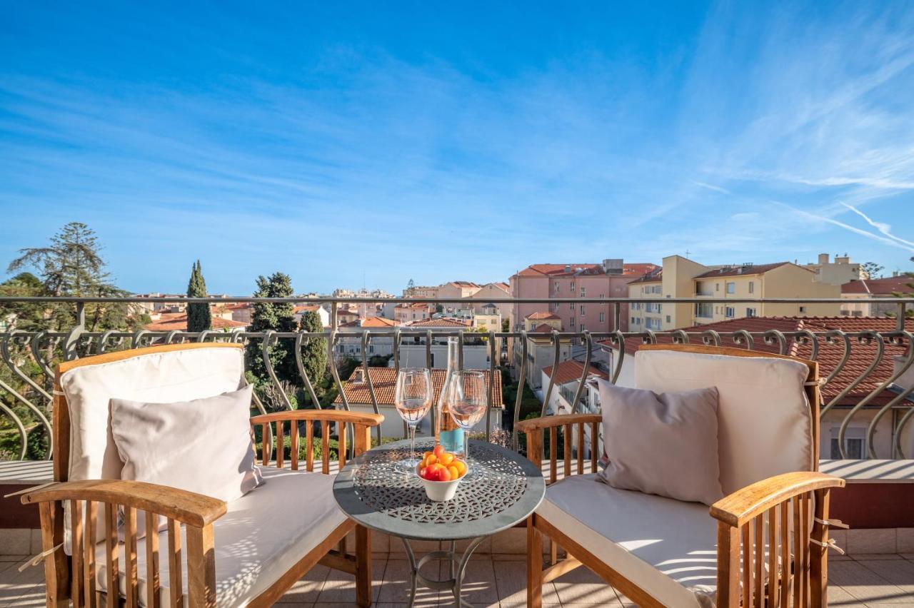 La Fabrique A Poupees - Chambres Et Appartements De Charme Au Coeur De Menton Luaran gambar