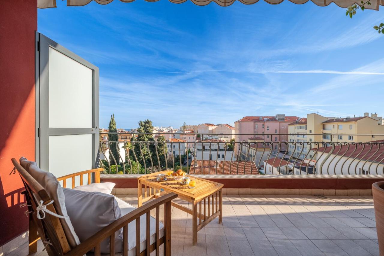 La Fabrique A Poupees - Chambres Et Appartements De Charme Au Coeur De Menton Luaran gambar