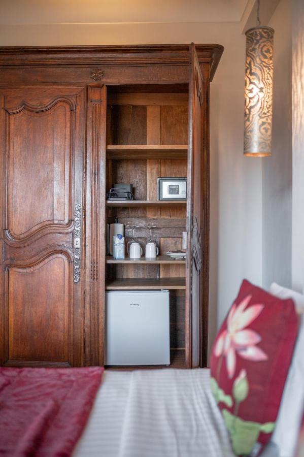 La Fabrique A Poupees - Chambres Et Appartements De Charme Au Coeur De Menton Luaran gambar