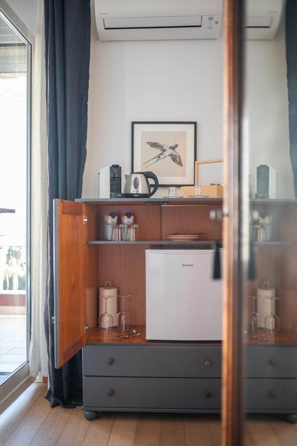 La Fabrique A Poupees - Chambres Et Appartements De Charme Au Coeur De Menton Luaran gambar
