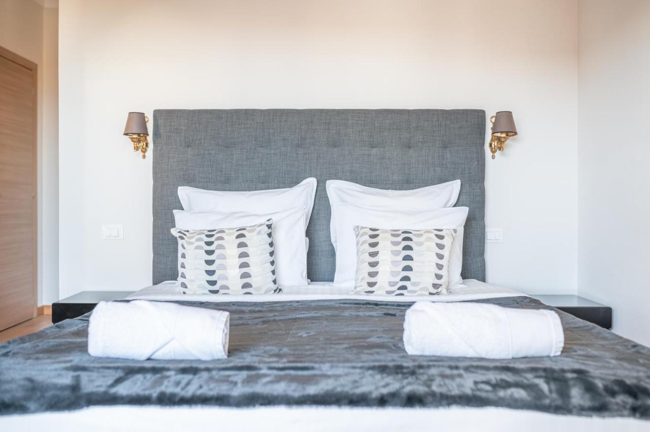 La Fabrique A Poupees - Chambres Et Appartements De Charme Au Coeur De Menton Luaran gambar